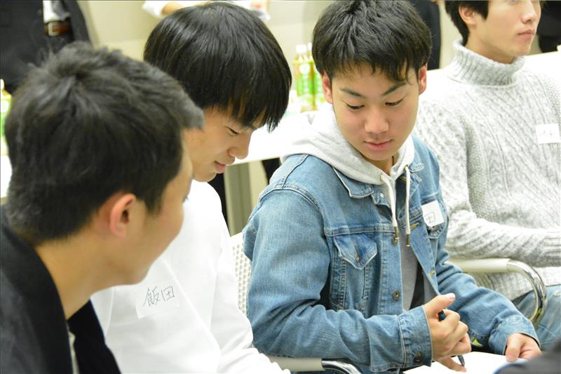 ▲全体の意見出しの様子(2日目)